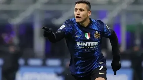 “九犯失误集体责任，里夫斯呼吁持续进步为夺冠之本”